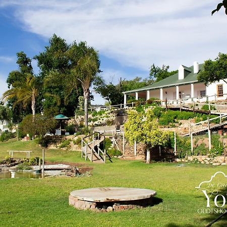 Bed and Breakfast De Oude Yotclub Oudtshoorn Exterior foto